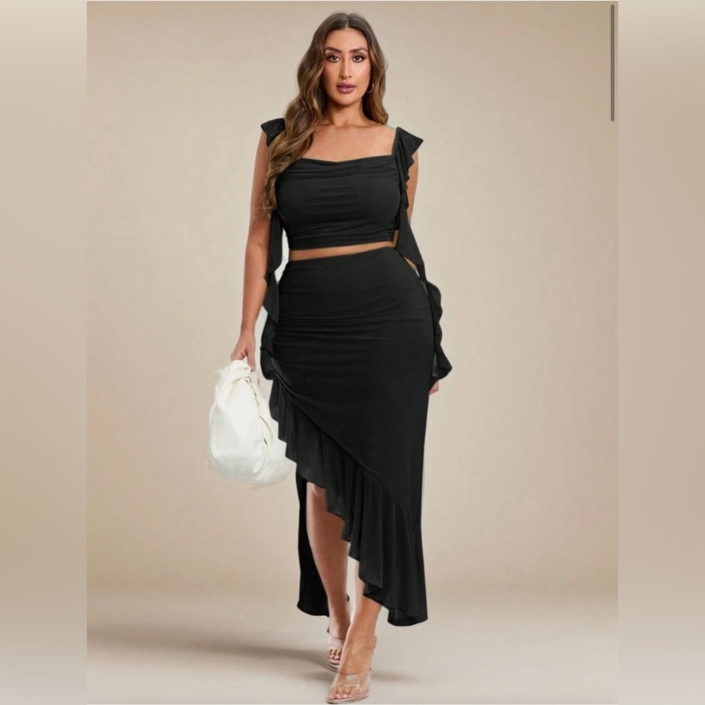 SHEIN Black Asymmetrical Maxi Skirt with Crop Tank (set)